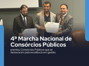Representando o CORESAB, o superintendente Leandro Vaz Pereira participou da programa&ccedil;&atilde;o e recebeu o Certificado de Cons&oacute;rcio P&uacute;blico de Excel&ecirc;ncia, reconhecimento concedido pela RNCP &agrave;s institui&ccedil;&otilde;es que se destacam pela ado&ccedil;&atilde;o de boas pr&aacute;ticas de gest&atilde;o, governan&ccedil;a e fortalecimento da coopera&ccedil;&atilde;o intermunicipal.